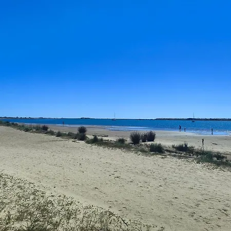Studio Cabine Au Calme, Vue Marina Gruissan